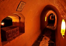 Зверинецкие пещеры Киева и Ионинский монастырь